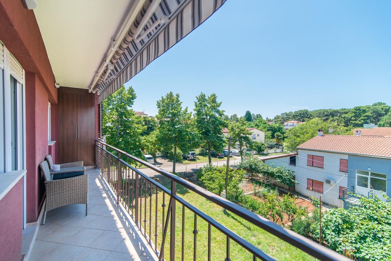 Apartment Lili Пореч Екстер'єр фото