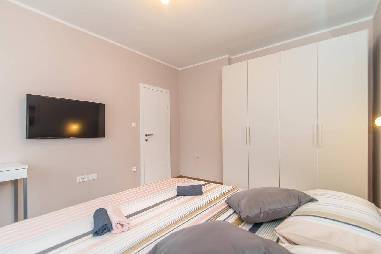 Apartment Lili Пореч Екстер'єр фото