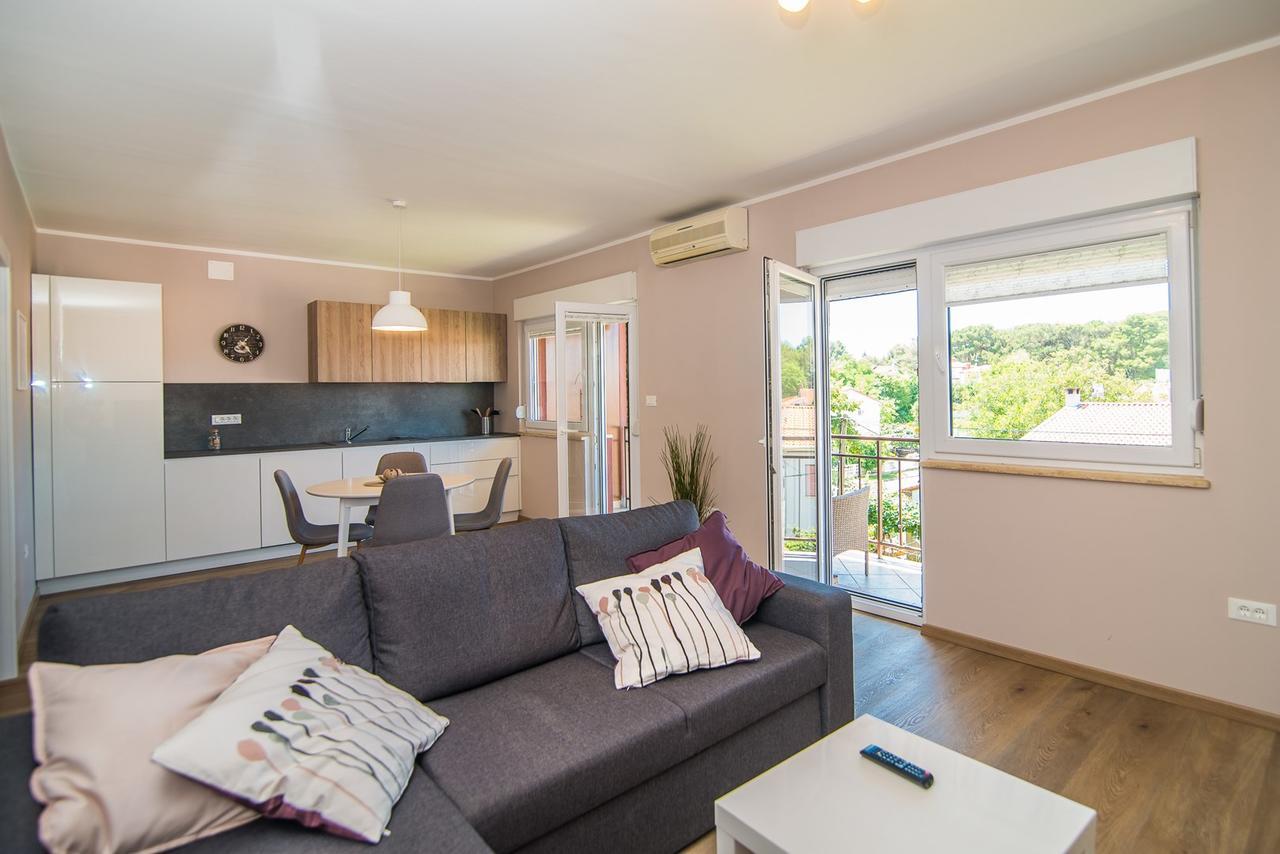 Apartment Lili Пореч Екстер'єр фото